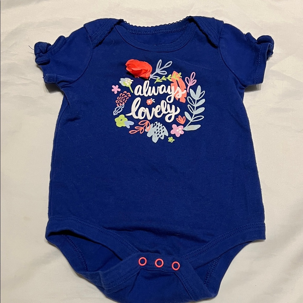 “Bundle 10/$13” Cat & Jack0-3m Navy baby girl bodysuit with Floral Accents
